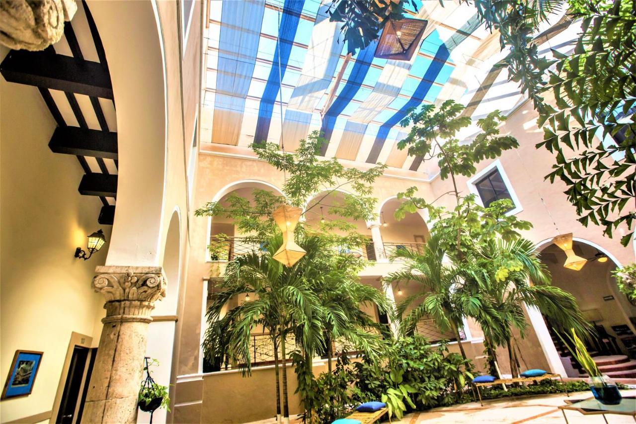Hotel Mérida Buitenkant foto